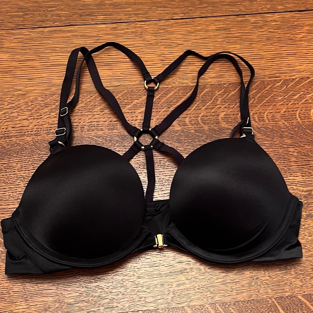 Victoria Secret Bombshell bra
